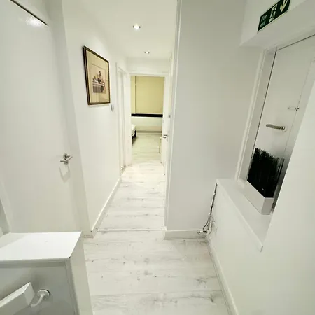 Lovely 2 Bedroom Oxford Street London Exterior photo