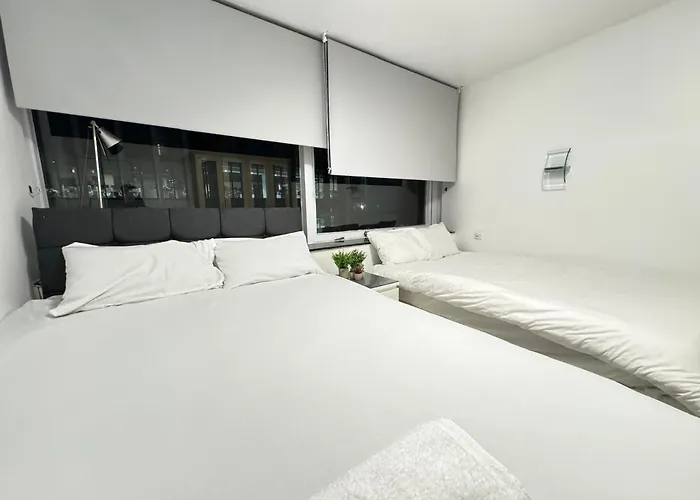 Lovely 2 Bedroom Oxford Street